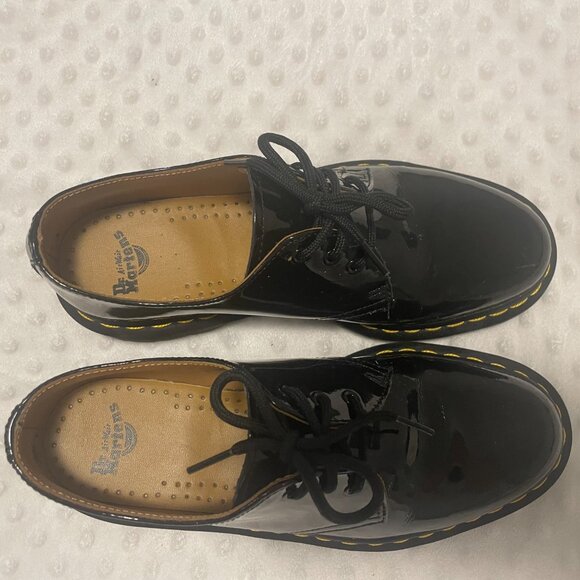 Dr. Martens - Picture 3 of 5